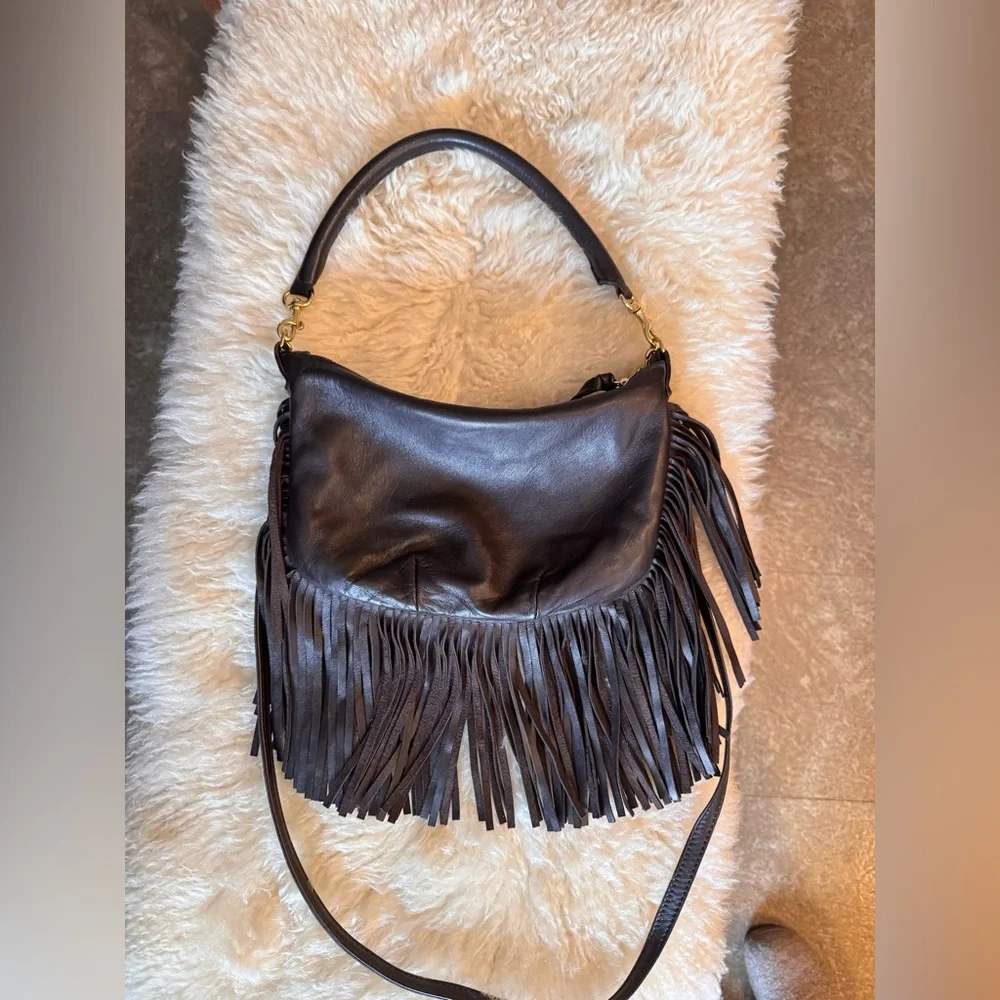 Clare V petit Moyen mahogany fringe - Picture 4 of 5